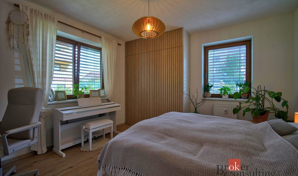 Prodej bytu 3+kk 78 m², Holubice – náhled fotky 8