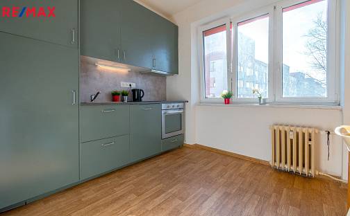 Prodej bytu 2+1 57 m², Haškova, Hradec Králové - Pražské Předměstí