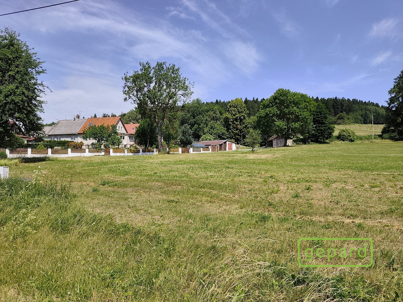 Prodej stavebního pozemku 892 m² – pohled 6