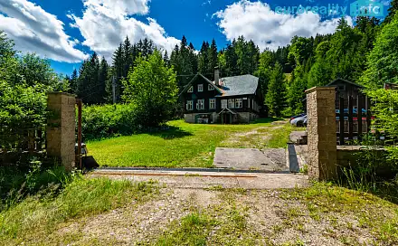 Prodej chaty/chalupy 460 m² s pozemkem 18 858 m²