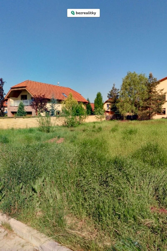 Prodej stavebního pozemku 805 m²