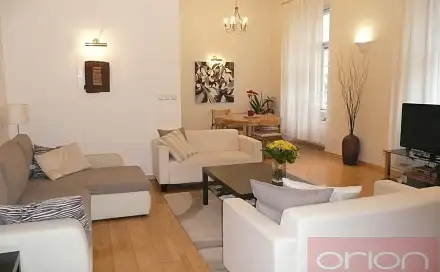 Pronájem bytu 3+kk 128 m², Italská, Praha 2 - Vinohrady