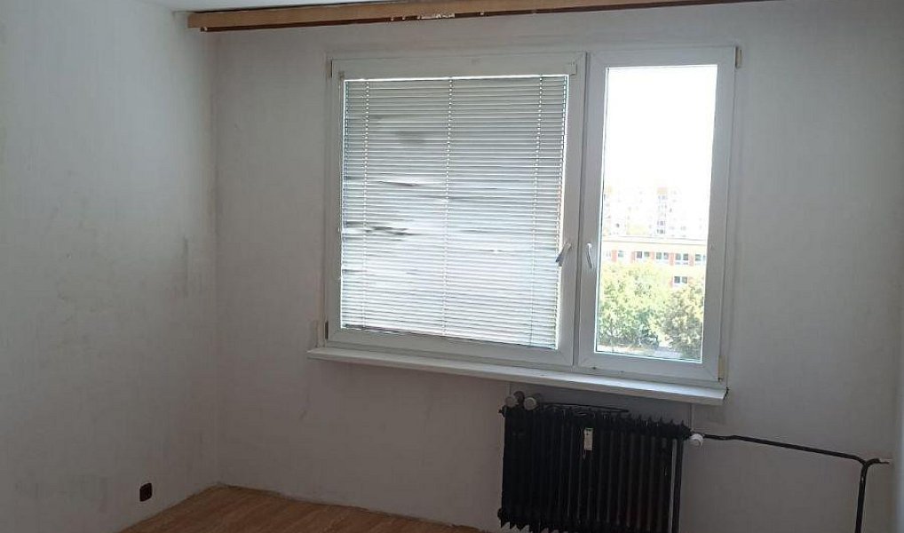 Pronájem bytu 1+1 36 m², Chomutov – náhled fotky 2