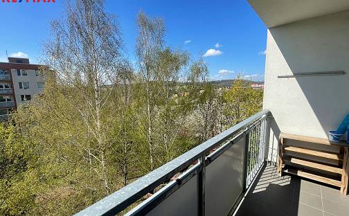 Pronájem bytu 3+1 68 m², Na Honech III, Zlín