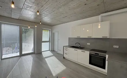 Pronájem bytu 2+kk 42 m², U Parku, Hluboká nad Vltavou, okres České Budějovice