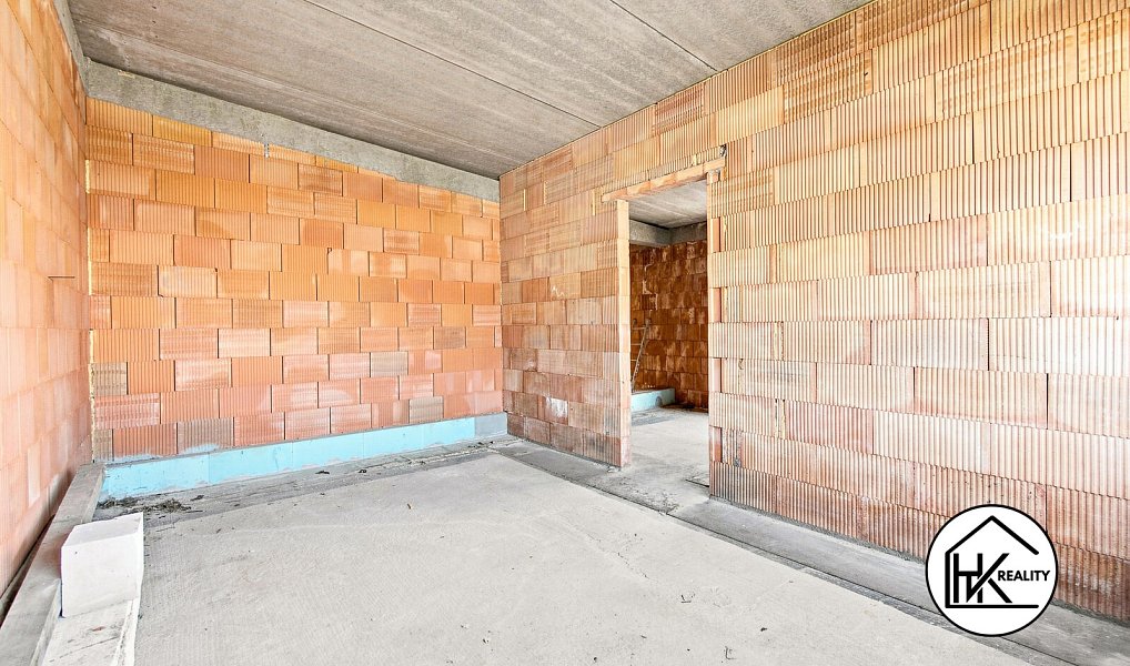 Prodej domu 268 m² s pozemkem 1 122 m², Dubí – náhled fotky 13