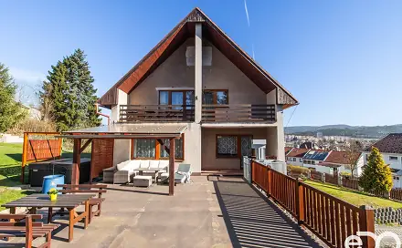 Prodej domu 300 m² s pozemkem 1 852 m², Krajová, Liberec - Liberec XXX-Vratislavice nad Nisou