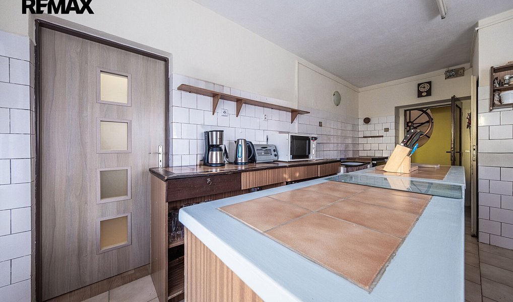 Prodej ubytovacího objektu 370 m², Hřensko – náhled fotky 11