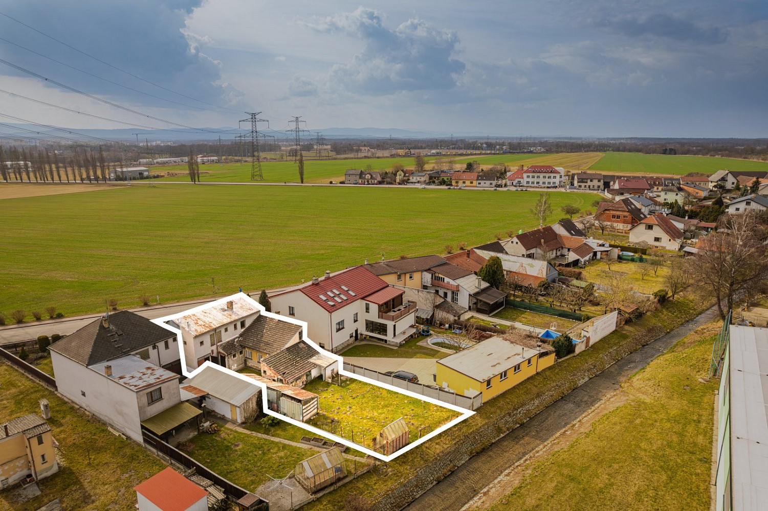 Prodej domu 127 m² s pozemkem 595 m²