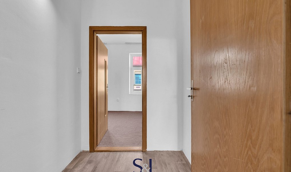 Prodej nájemního domu, činžáku 1 036 m², Česká Lípa – náhled fotky 24