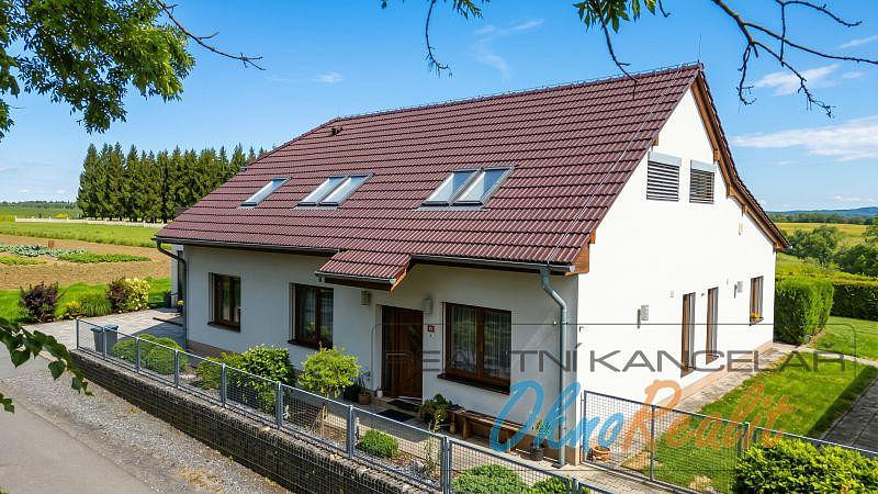 Prodej domu 259 m² s pozemkem 650 m² – fotografie 4