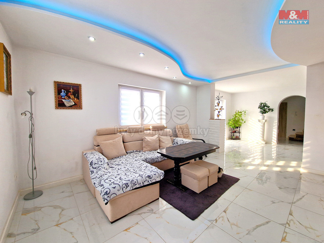 Prodej domu 200 m² s pozemkem 1 700 m² — photo 2