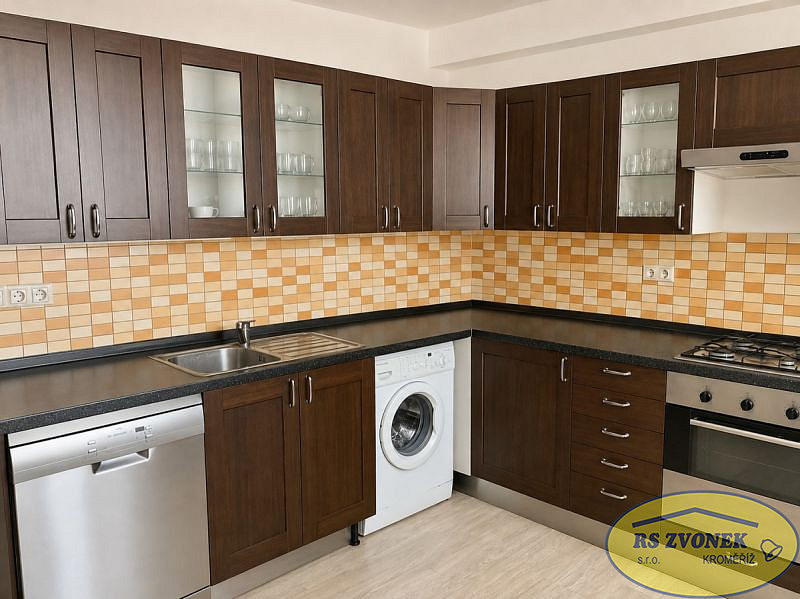 Pronájem bytu 2+1 57 m² – fotografie 2