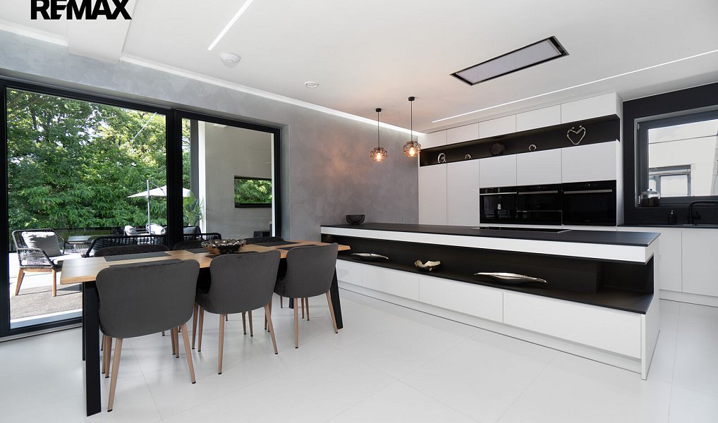 Prodej rodinného domu, 249 m², Opava, Markvartovice