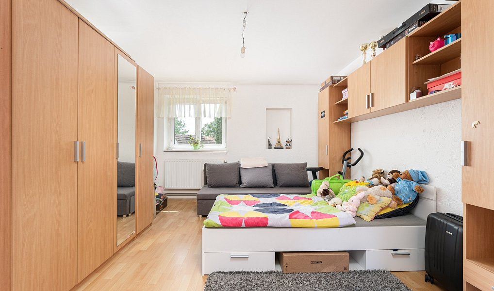 Prodej domu 520 m² s pozemkem 1 414 m², Cheb – náhled fotky 9