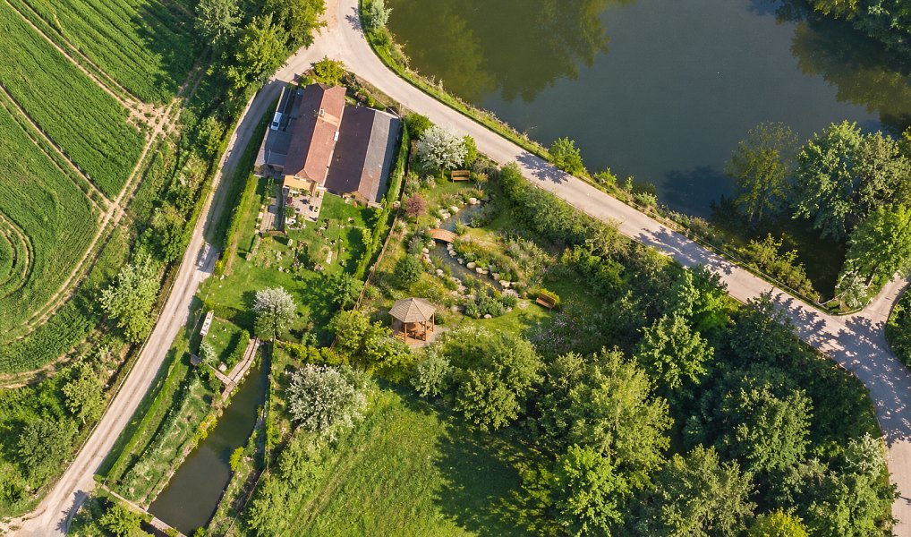 Prodej zahrady 628 m², Popelín – náhled fotky 12