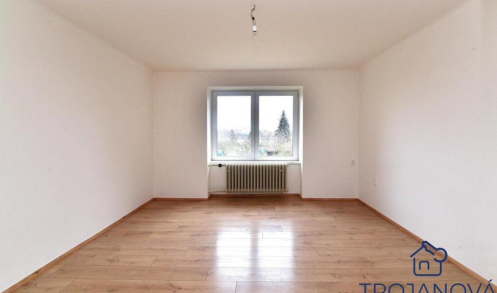 Pronájem domu 250 m² s pozemkem 390 m², Benešov – náhled fotky 8