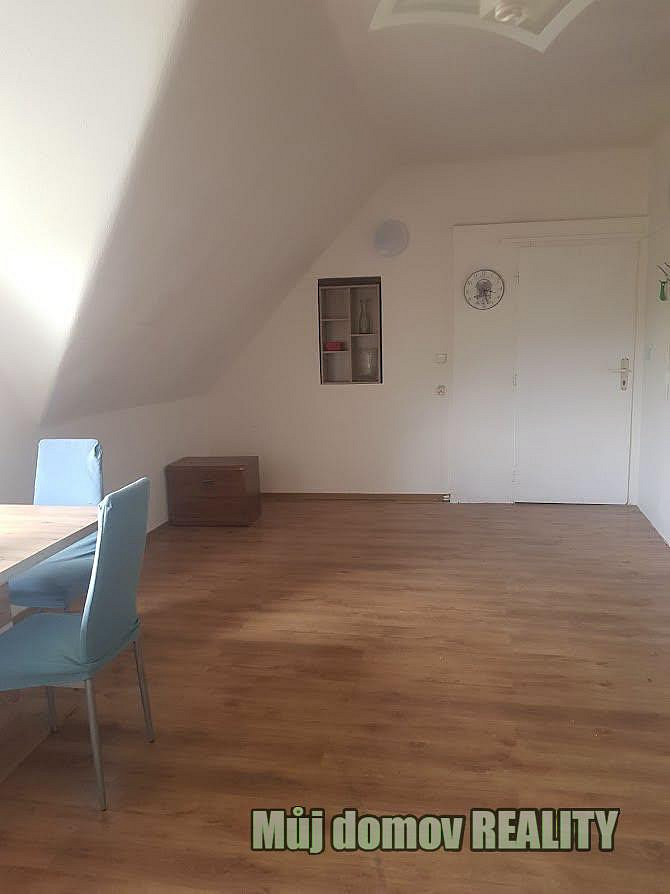 Pronájem bytu 2+kk 45 m² — photo 4