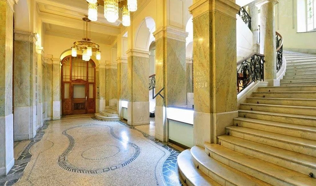 Pronájem kanceláře 361 m², Praha – náhled fotky 3
