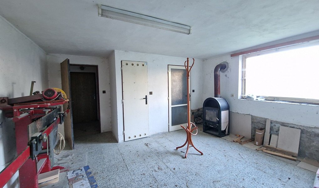 Prodej výrobních prostor 278 m², Mladý Smolivec – náhled fotky 17