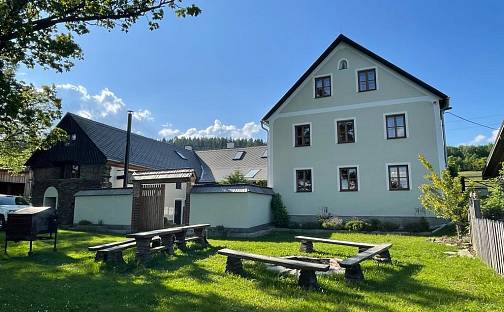 Prodej domu 472 m² s pozemkem 19 274 m², Malšín - Ostrov, okres Český Krumlov