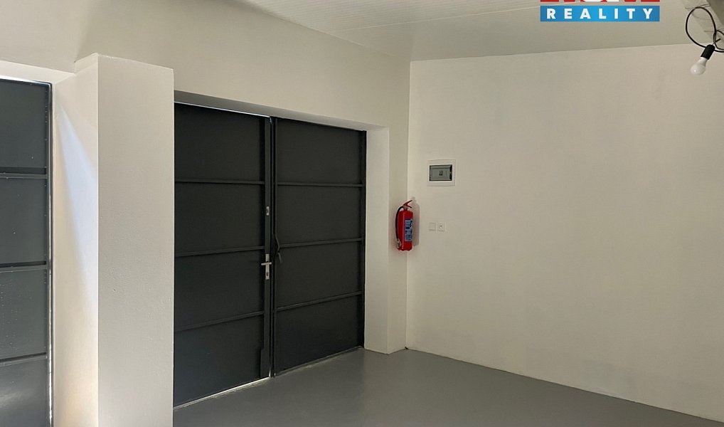 Pronájem skladu, 40 m2, Kopřivnice, Kopřivnice – náhled fotky 9