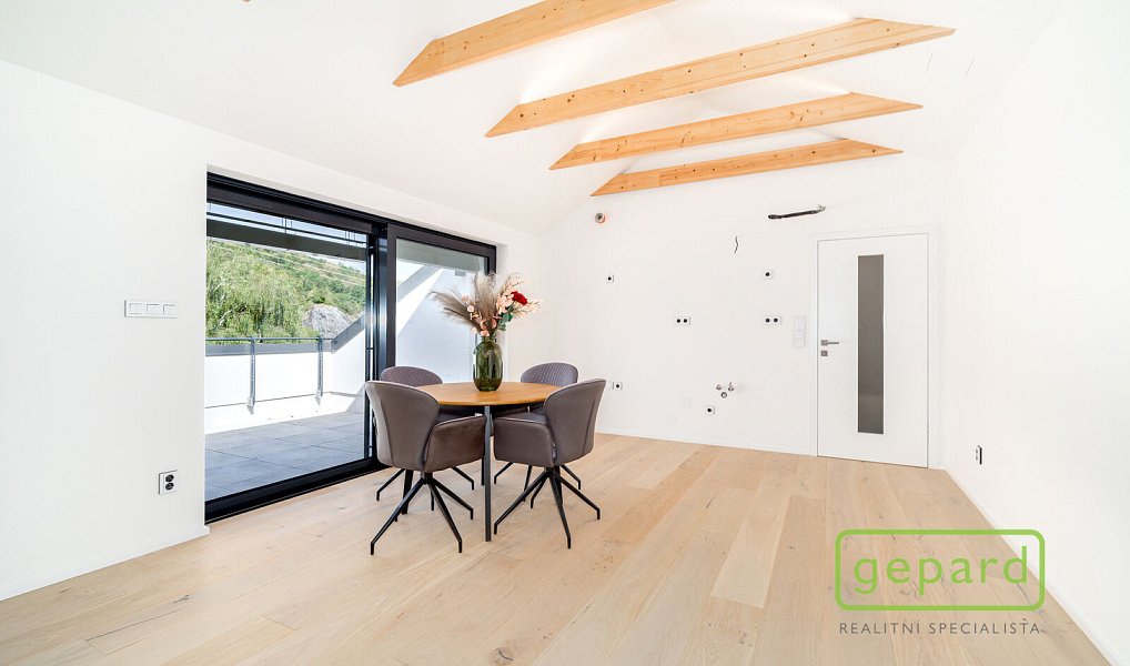 Prodej bytu 3+kk 92 m², Praha – náhled fotky 3