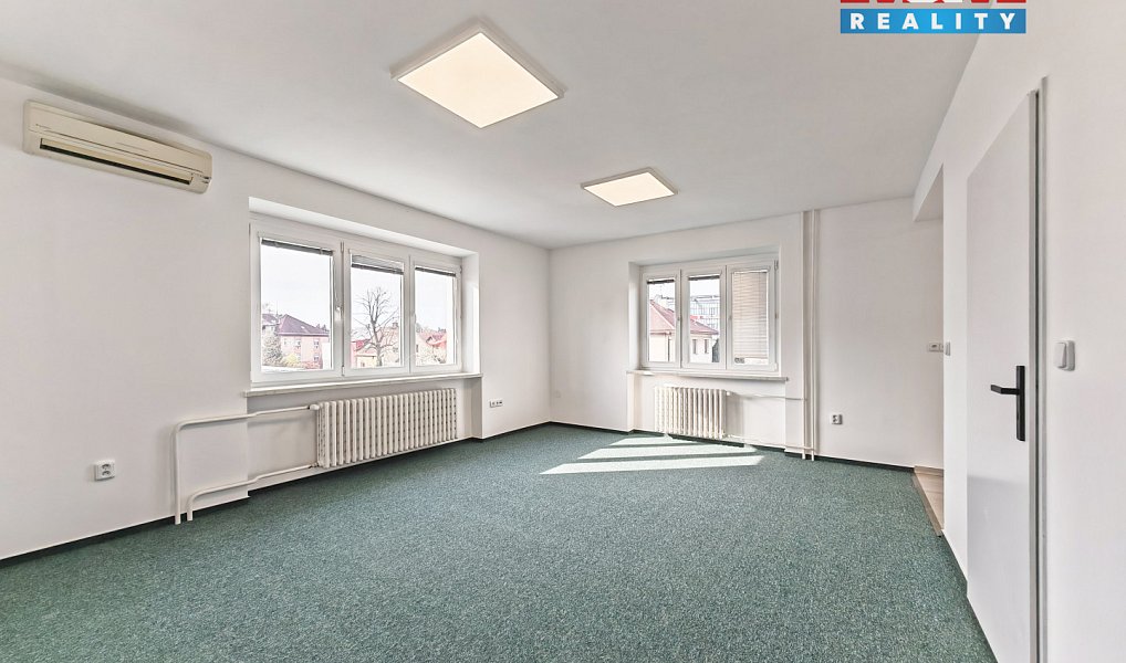 Pronájem kanceláře 77 m², Hradec Králové – náhled fotky 6