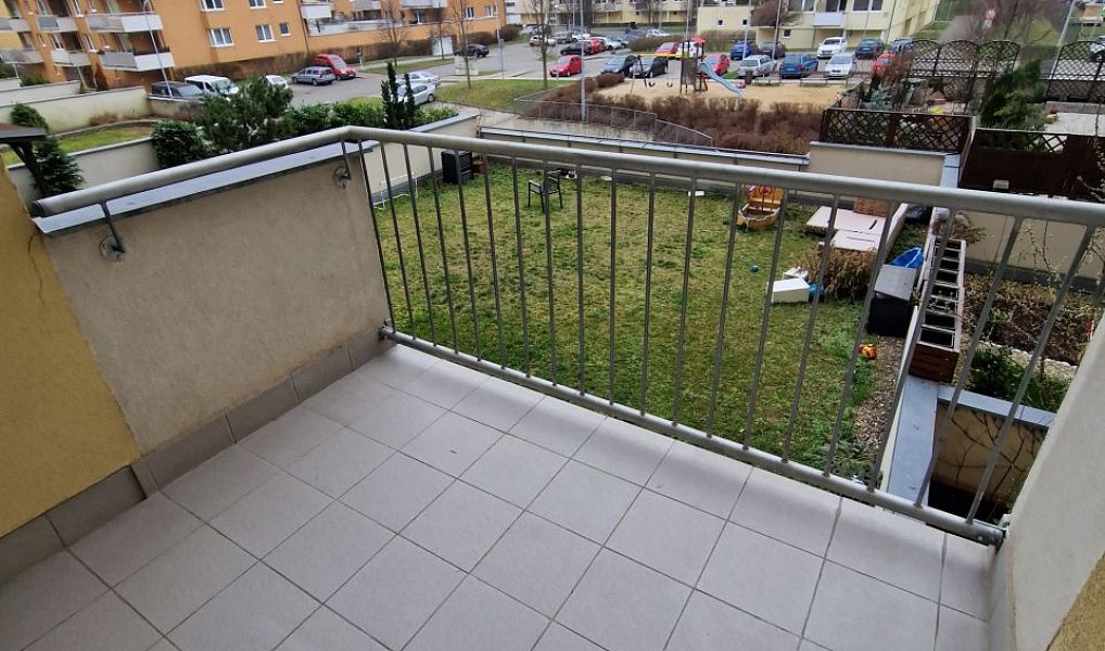 Pronájem bytu 2+kk 64 m², Brno – náhled fotky 3