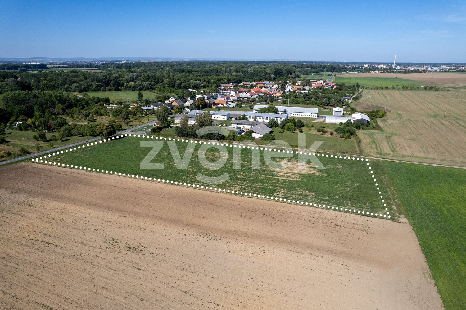 Prodej komerčního pozemku 12 000 m² – fotografie 4