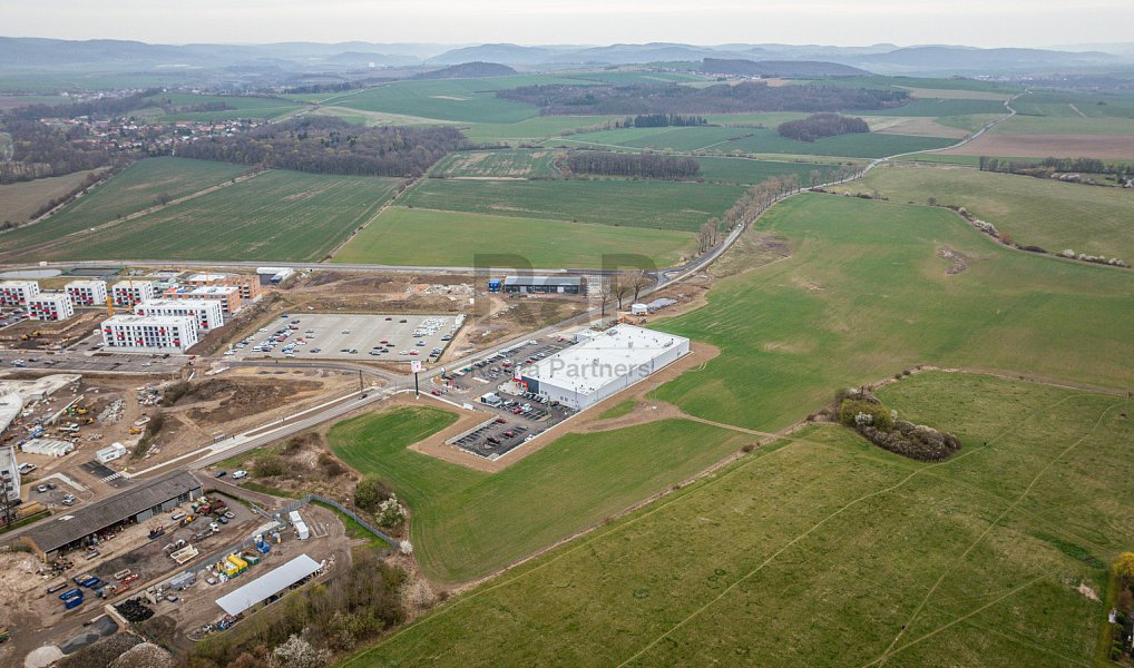 Prodej komerčního pozemku 9 478 m², Hořovice – náhled fotky 12
