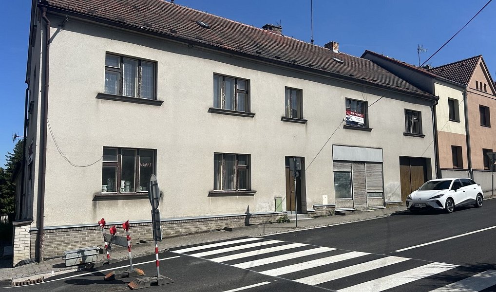 Prodej domu 320 m² s pozemkem 340 m², Postupice – náhled fotky 3