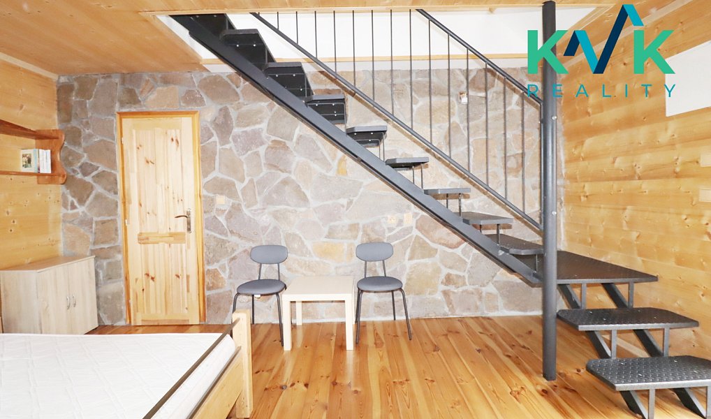 Prodej ubytovacího objektu 149 m², Loket – náhled fotky 22