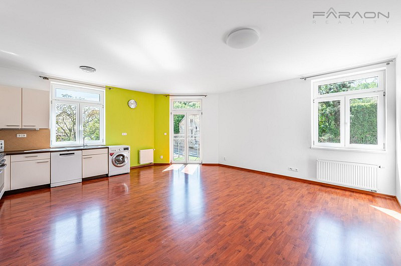 Pronájem bytu 1+kk 43 m² — photo 3