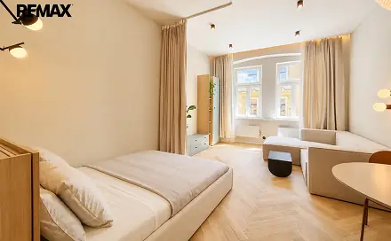 Prodej bytu 1+1 38 m², Milíčova, Praha 3 - Žižkov