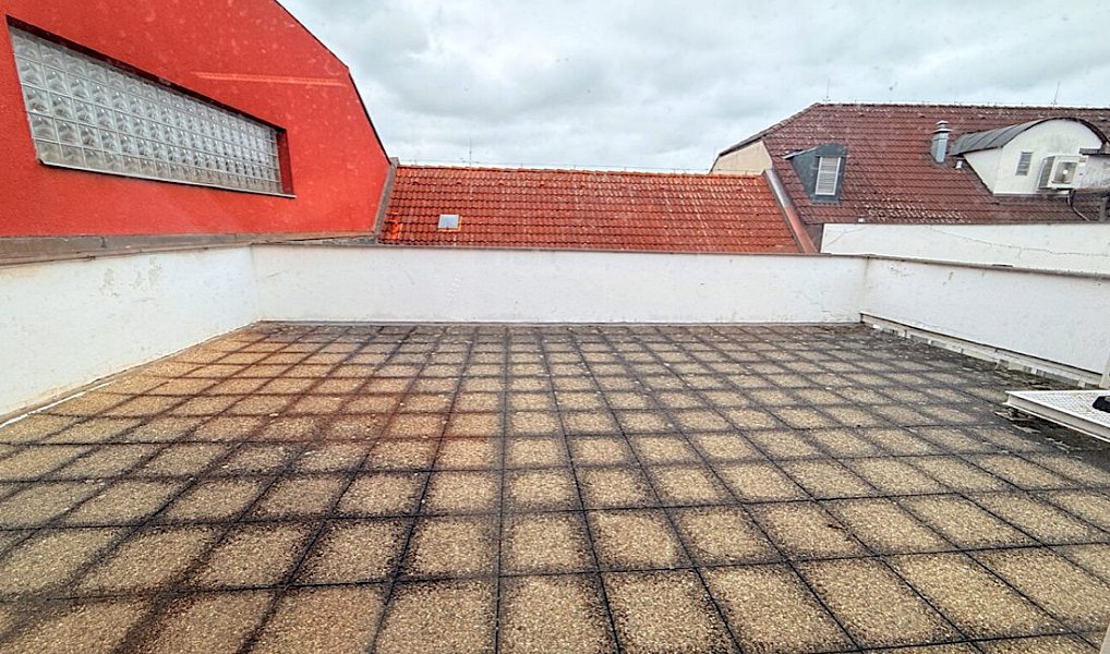 Pronájem kanceláře 167 m², Nymburk – náhled fotky 3