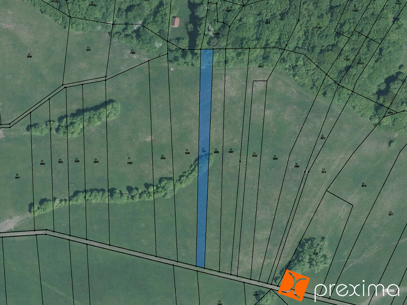 Prodej pole 1 785 m²