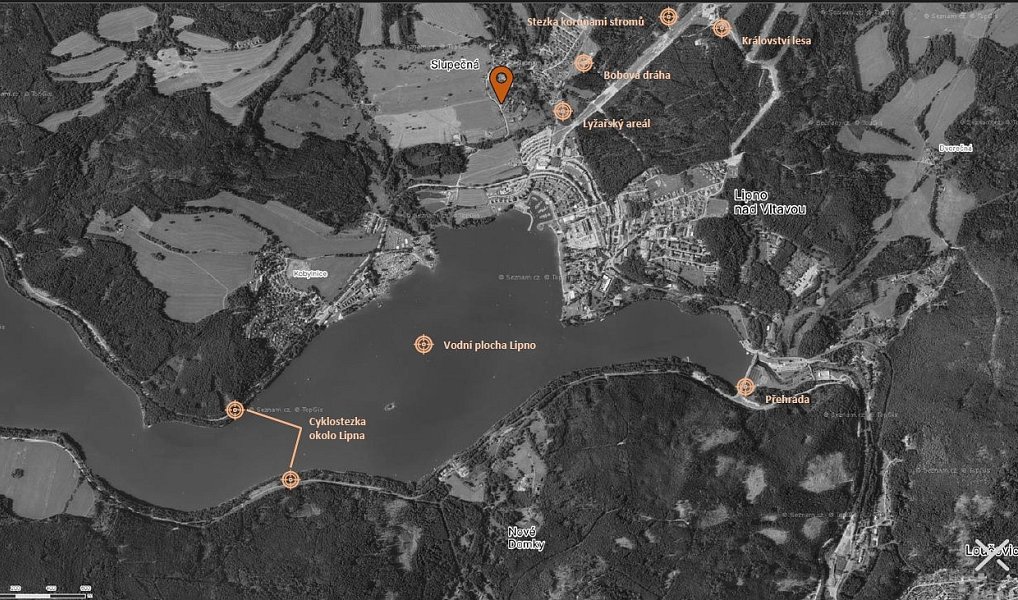 Prodej komerčního pozemku 1 451 m², Lipno nad Vltavou – náhled fotky 3