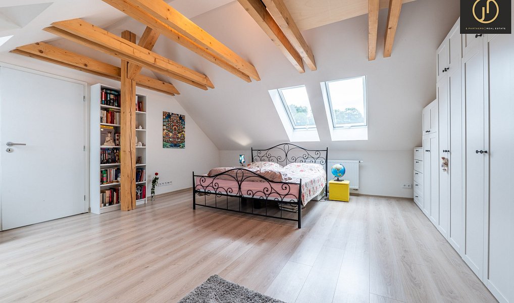 Prodej domu 203 m² s pozemkem 1 153 m², Hředle – náhled fotky 13