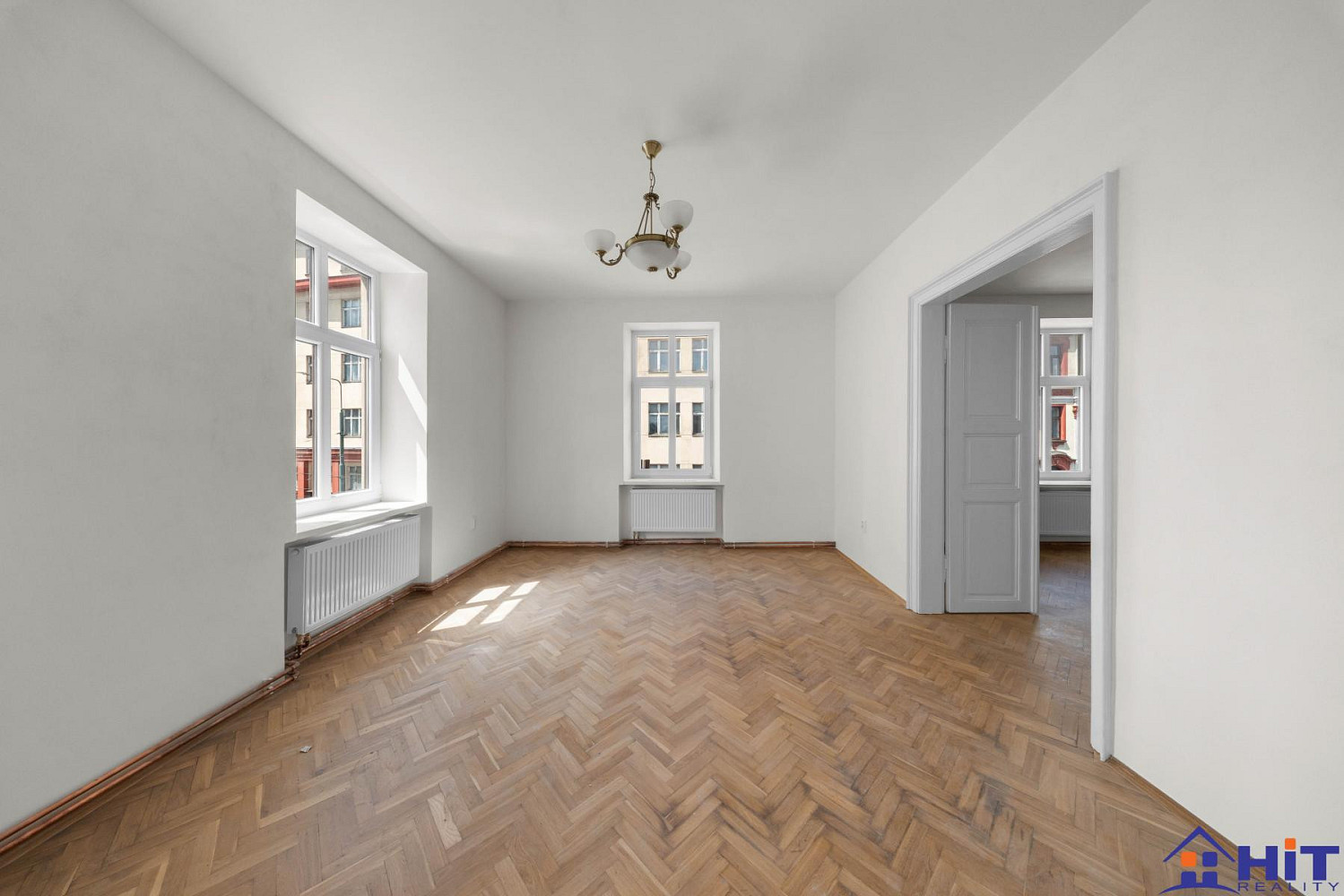 Prodej bytu 2+1 80 m² — photo 2