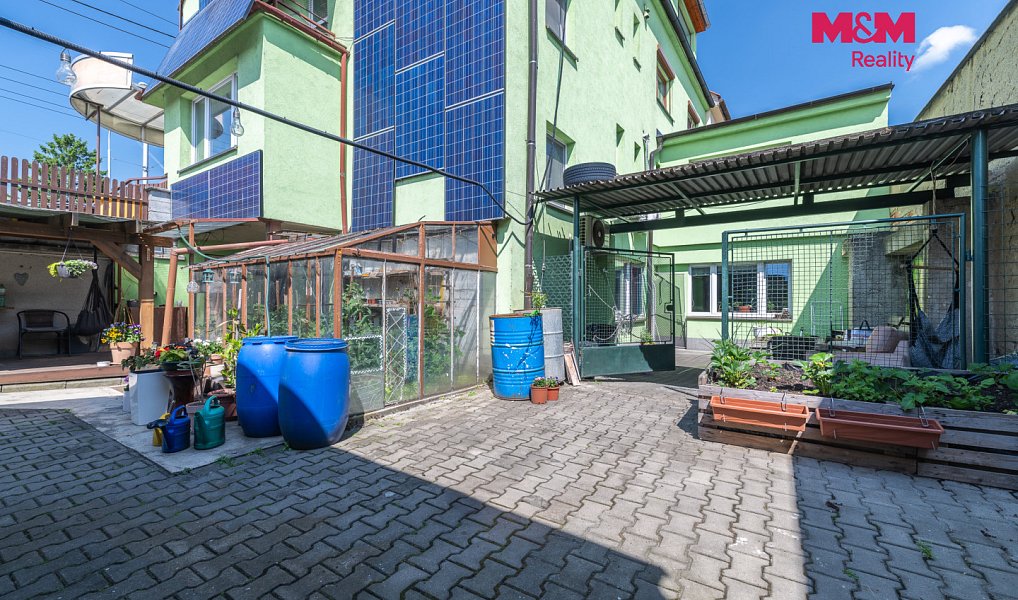 Prodej domu 422 m² s pozemkem 489 m², Otrokovice – náhled fotky 4