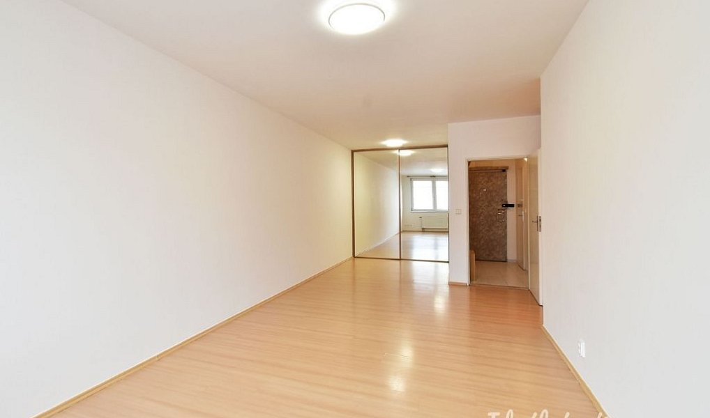 Pronájem bytu 1+kk, 40 m², Troja - Praha 8, Praha