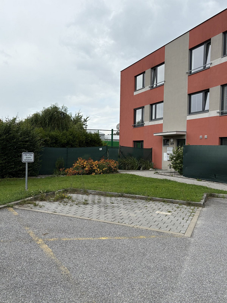 Pronájem komerčního objektu (jiného typu) 9 m² – pohled 3