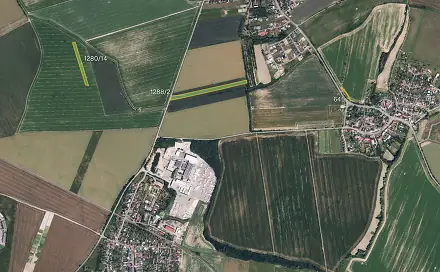 Prodej pole 5 660 m², Olomouc - Droždín