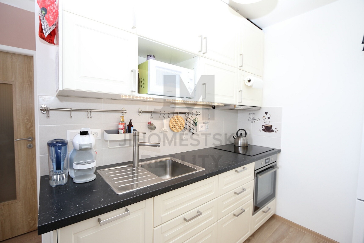 Prodej bytu 2+kk 42 m² — photo 5