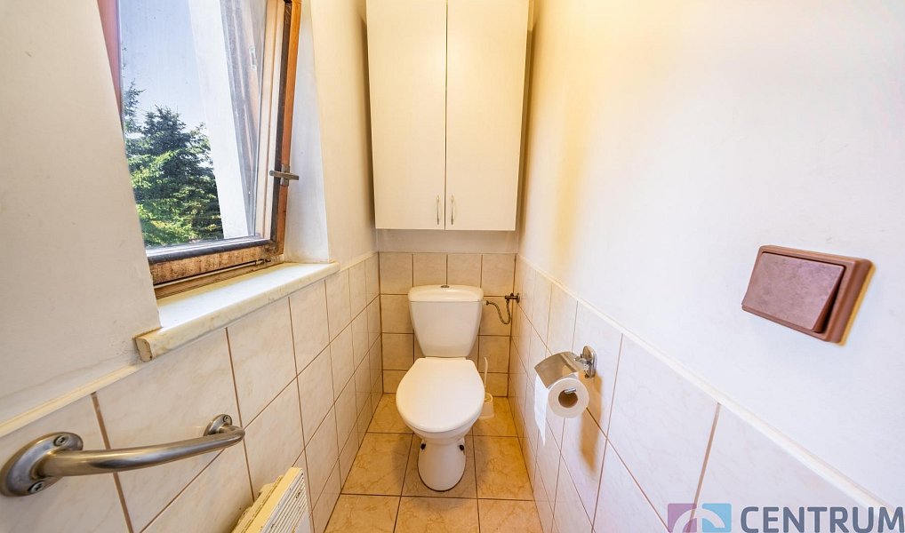 Prodej domu 244 m² s pozemkem 2 438 m², Tanvald – náhled fotky 20