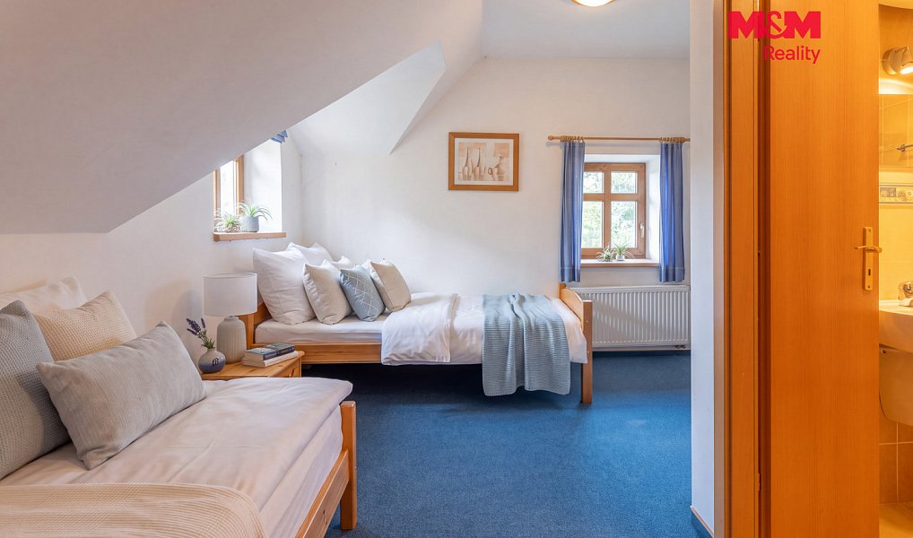 Prodej domu 270 m² s pozemkem 992 m², Loučná pod Klínovcem – náhled fotky 16