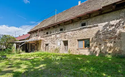 Prodej domu 447 m² s pozemkem 2 601 m², Krakov, okres Rakovník