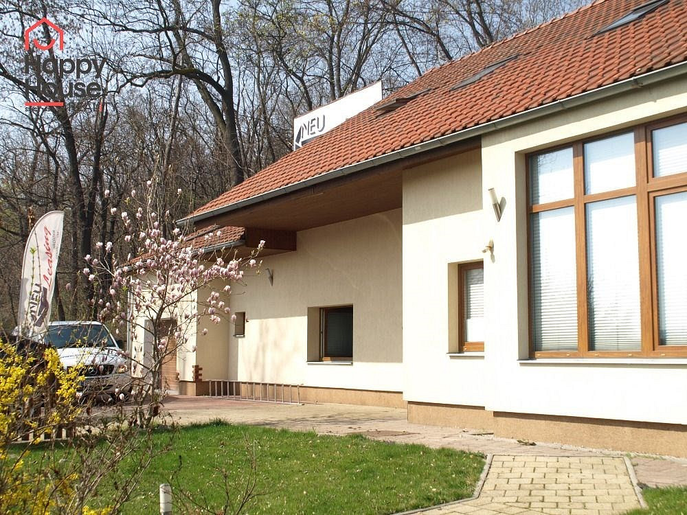 Prodej kanceláře 280 m²