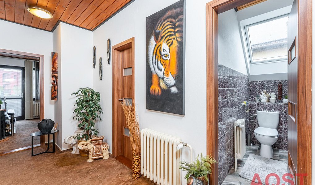 Prodej domu 272 m² s pozemkem 600 m², Mělnické Vtelno – náhled fotky 33